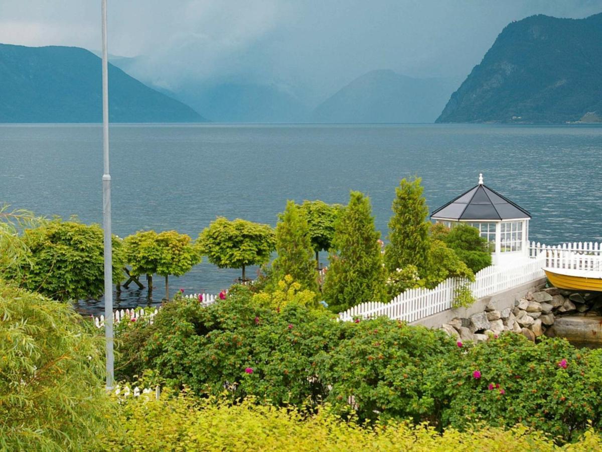 Two-Bedroom Holiday Home In Leikanger Leikanger  Eksteriør billede